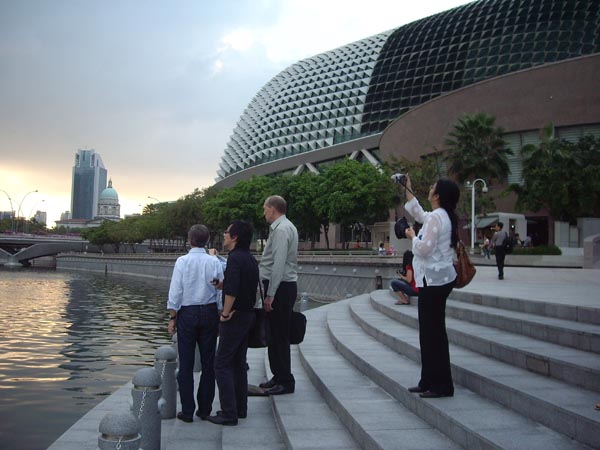 To-Singapore-(2009)-2